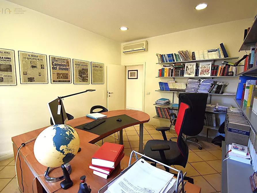 Immagine 10 di Ufficio in vendita  in Via Monte San Michele a San Benedetto Del Tronto
