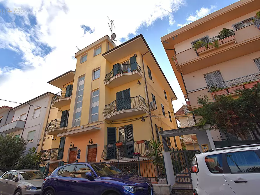 Immagine 15 di Ufficio in vendita  in Via Monte San Michele a San Benedetto Del Tronto