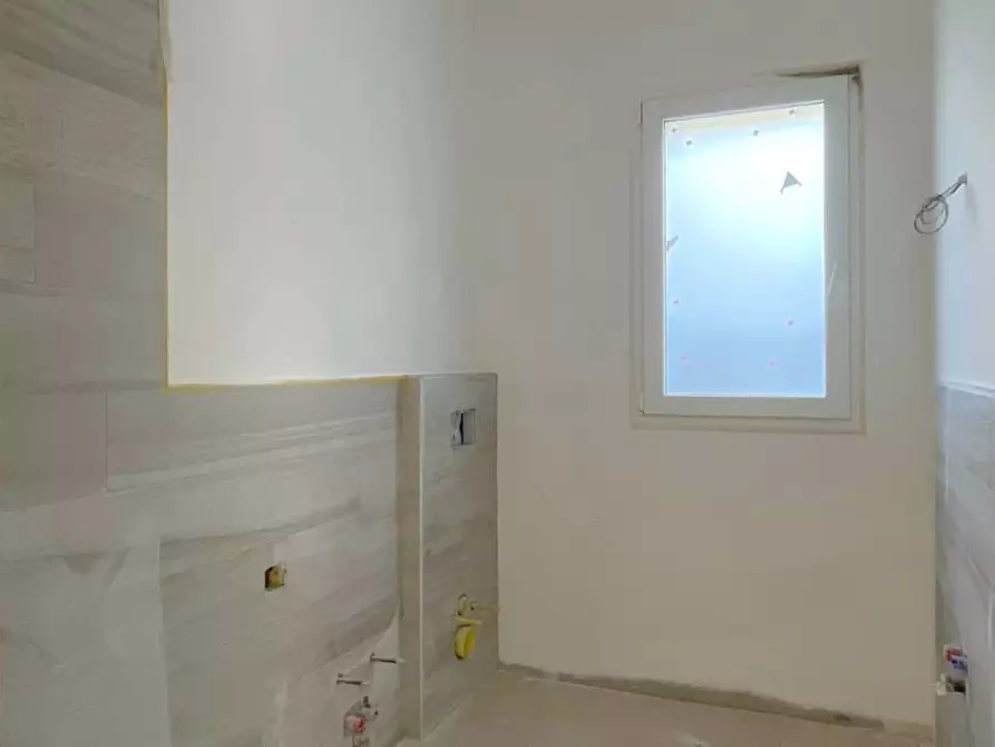 Immagine 34 di Villetta a schiera in vendita  in via vascello a Tortoreto