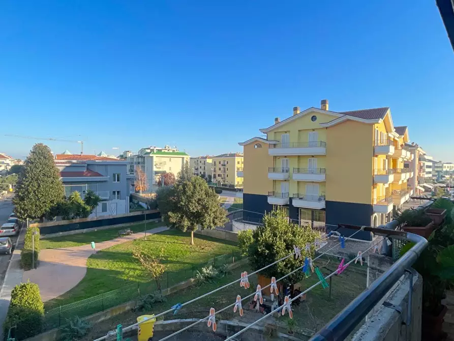 Immagine 13 di Appartamento in vendita  in Via Monte Conero 2 a San Benedetto Del Tronto