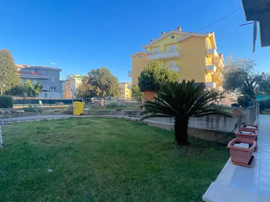 Immagine 23 di Appartamento in vendita  in Via Monte Conero 2 a San Benedetto Del Tronto