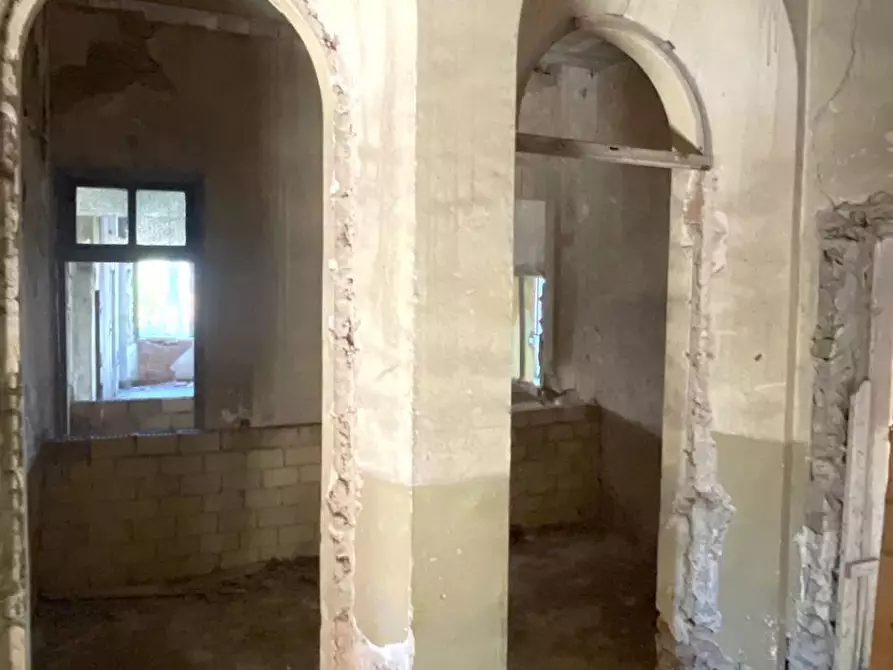 Immagine 69 di Palazzo in vendita  in Frazione Marino del Tronto a Ascoli Piceno