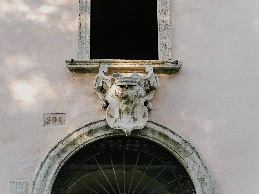 Immagine 82 di Palazzo in vendita  in Frazione Marino del Tronto a Ascoli Piceno
