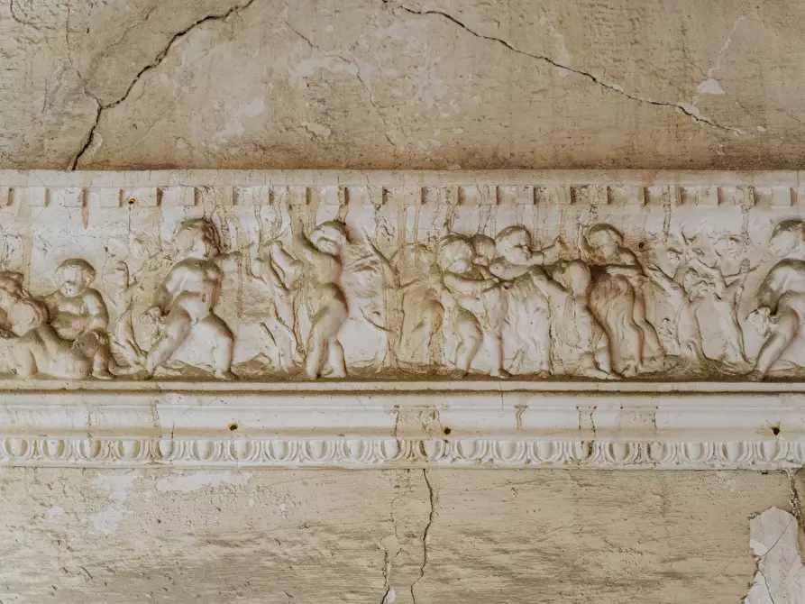 Immagine 88 di Palazzo in vendita  in Frazione Marino del Tronto a Ascoli Piceno