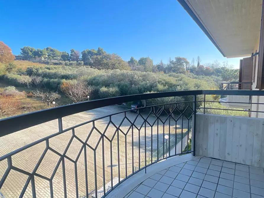 Immagine 29 di Appartamento in vendita  in Via Madonna della Pietà 58/a a San Benedetto Del Tronto