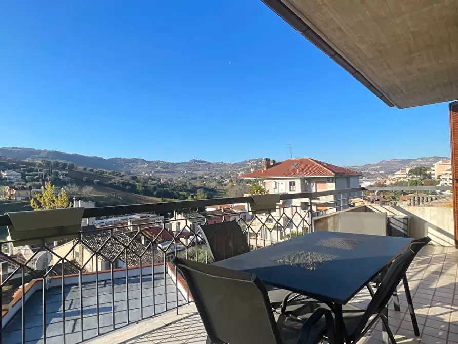 Immagine 30 di Appartamento in vendita  in Via Madonna della Pietà 58/a a San Benedetto Del Tronto