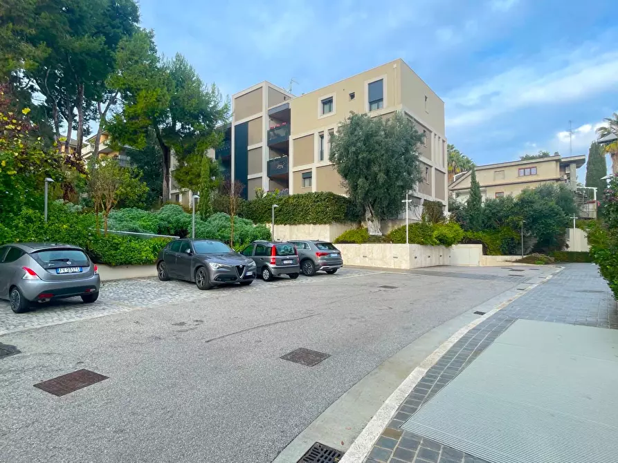 Immagine 30 di Appartamento in vendita  in Via P.S. Damiani 4 a San Benedetto Del Tronto