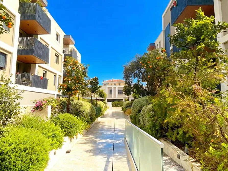 Immagine 3 di Appartamento in vendita  in Via P.S. Damiani 4 a San Benedetto Del Tronto