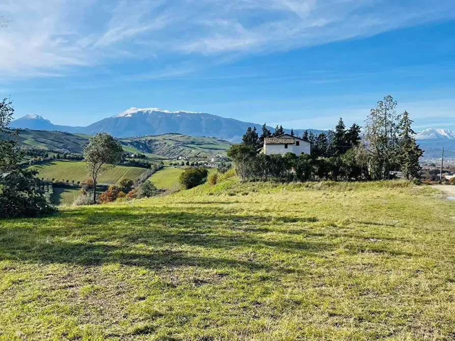 Immagine 18 di Rustico / casale in vendita  in Contrada Tronto snc a Ancarano