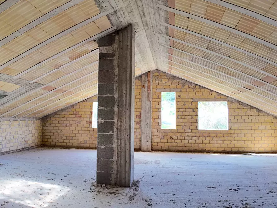 Immagine 30 di Rustico / casale in vendita  in Via Madonna delle Piane snc a Acquaviva Picena