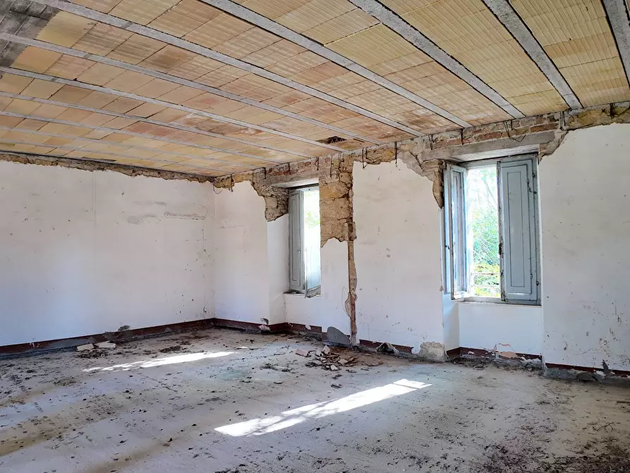 Immagine 37 di Rustico / casale in vendita  in Via Madonna delle Piane snc a Acquaviva Picena
