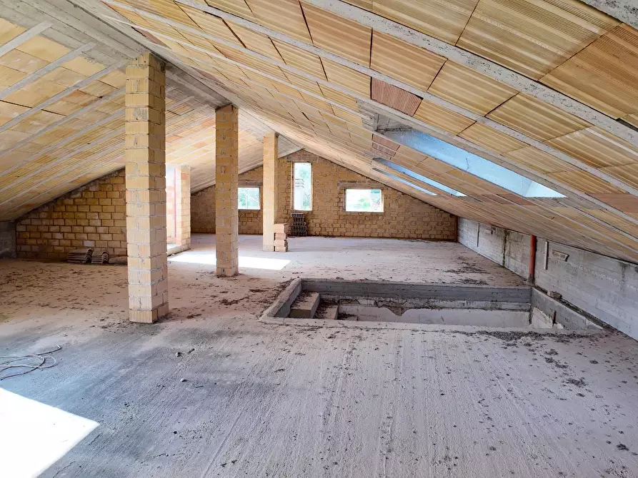 Immagine 26 di Rustico / casale in vendita  in Via Madonna delle Piane snc a Acquaviva Picena