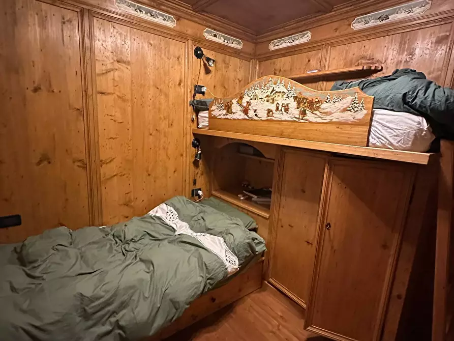 Immagine 22 di Appartamento in vendita  in Via Delle Guide Alpine 27 a Cortina D'ampezzo