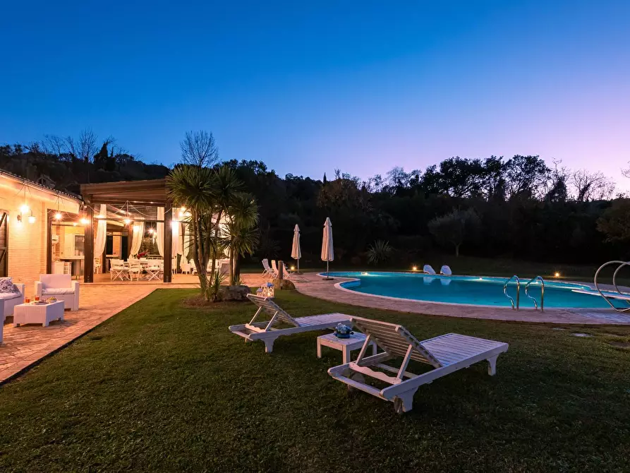 Immagine 36 di Rustico / casale in vendita  in CONTRADA GRAZIE 12 a Civitanova Marche