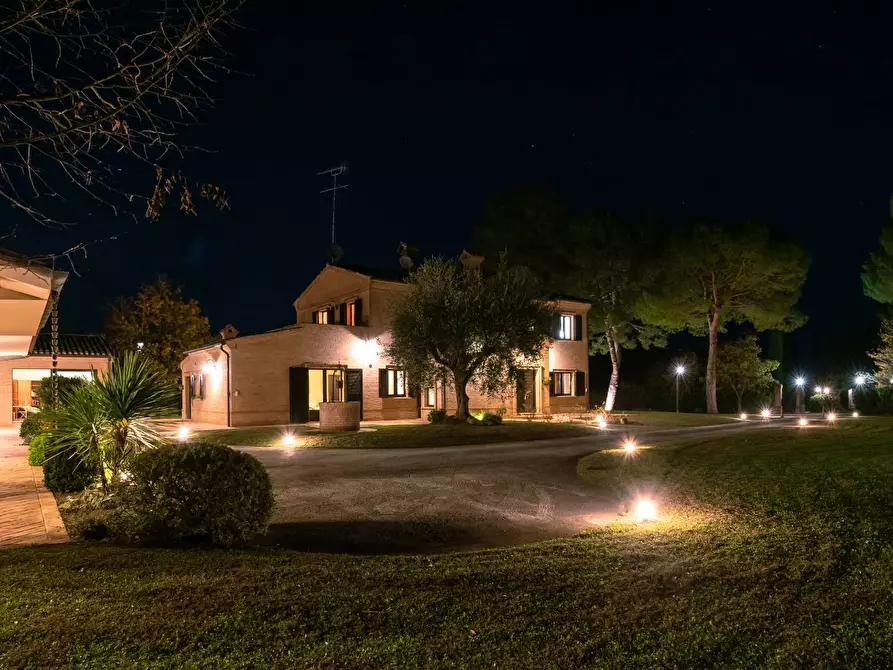 Immagine 50 di Rustico / casale in vendita  in CONTRADA GRAZIE 12 a Civitanova Marche