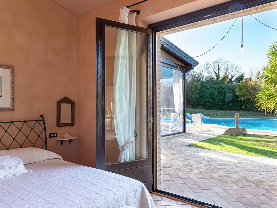 Immagine 78 di Rustico / casale in vendita  in CONTRADA GRAZIE 12 a Civitanova Marche