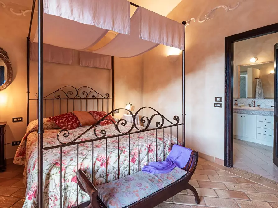 Immagine 100 di Rustico / casale in vendita  in CONTRADA GRAZIE 12 a Civitanova Marche