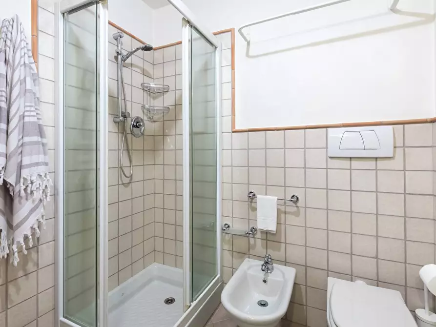 Immagine 117 di Rustico / casale in vendita  in CONTRADA GRAZIE 12 a Civitanova Marche