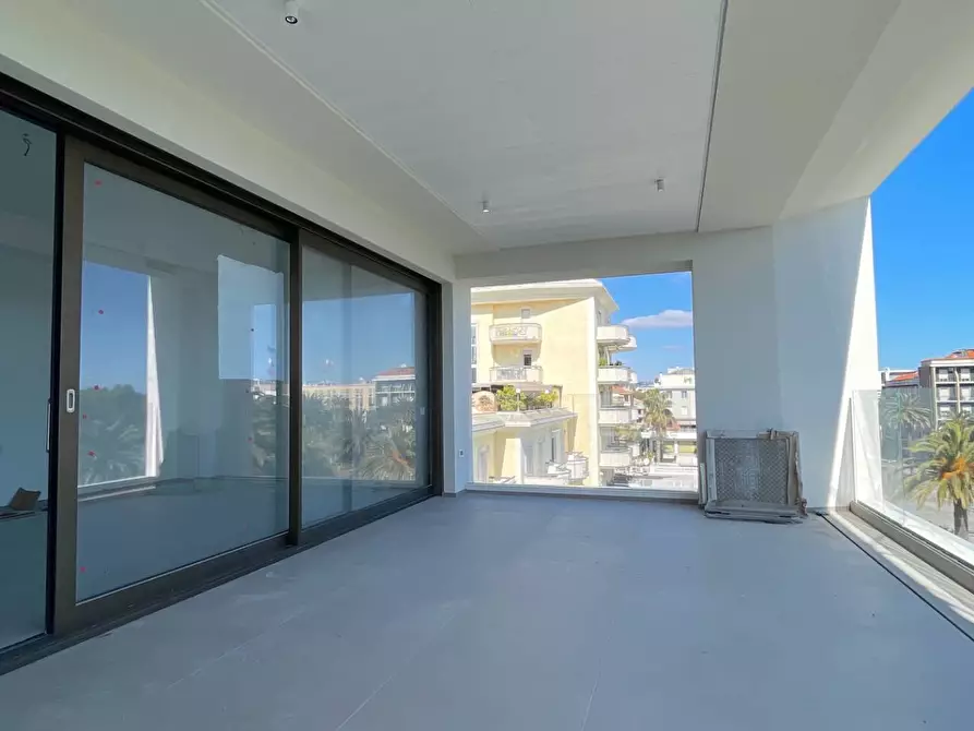 Immagine 26 di Appartamento in vendita  in Viale Bruno Buozzi snc a San Benedetto Del Tronto