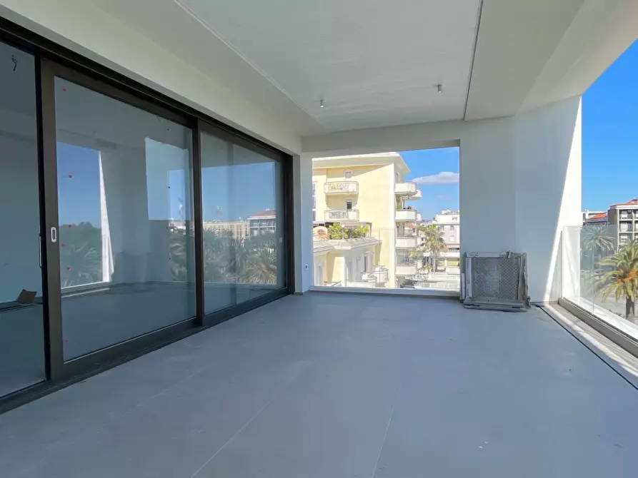 Immagine 28 di Appartamento in vendita  in Viale Bruno Buozzi snc a San Benedetto Del Tronto