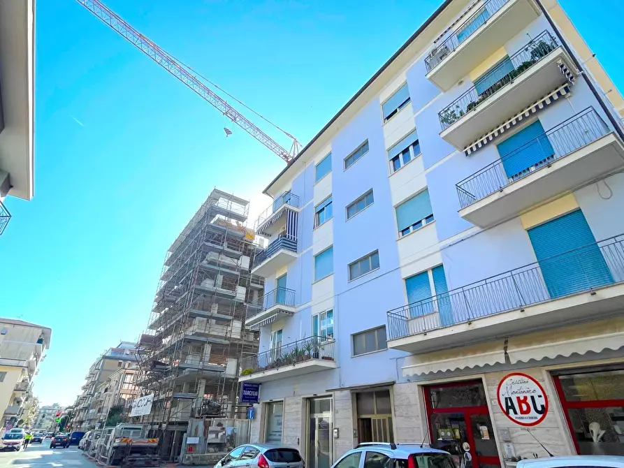 Immagine 3 di Appartamento in vendita  in Via Voltattorni 32 a San Benedetto Del Tronto