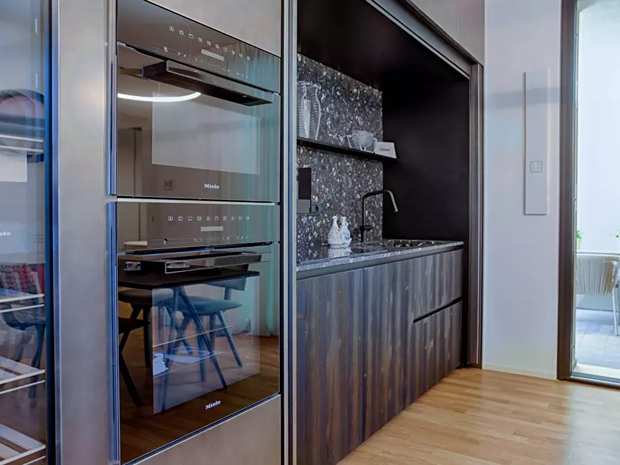 Immagine 25 di Appartamento in vendita  in Via Formentini 1 a San Benedetto Del Tronto