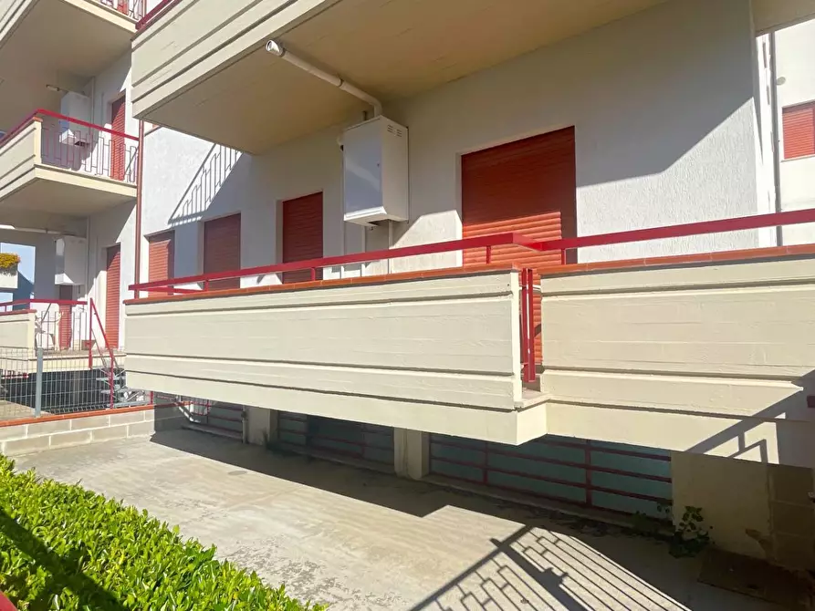 Immagine 6 di Appartamento in vendita  in Via Emilia 12 a Alba Adriatica