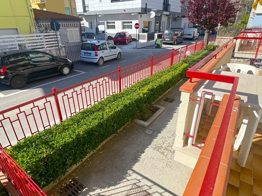 Immagine 14 di Appartamento in vendita  in Via Emilia 12 a Alba Adriatica