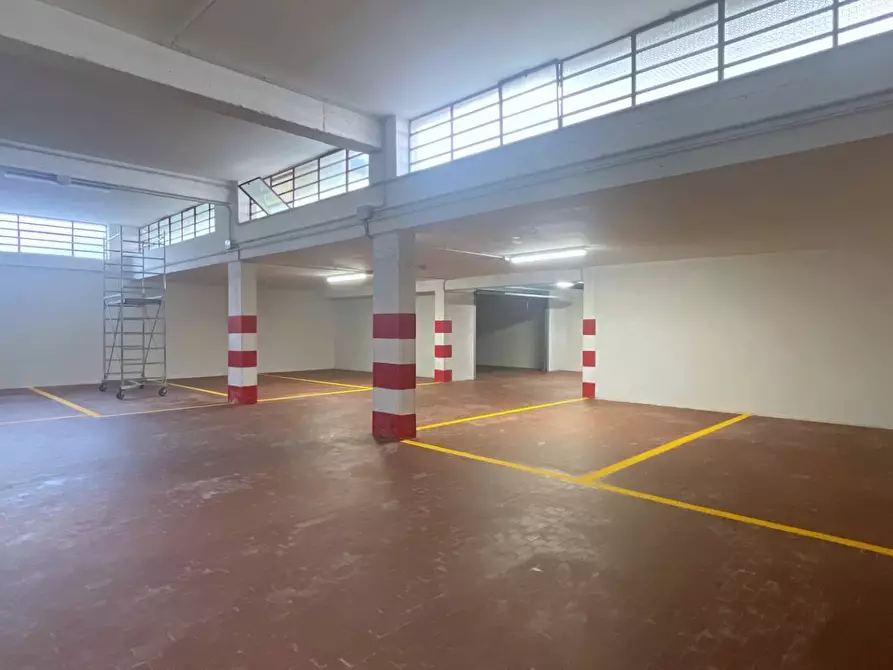 Immagine 30 di Appartamento in vendita  in Via Emilia 12 a Alba Adriatica