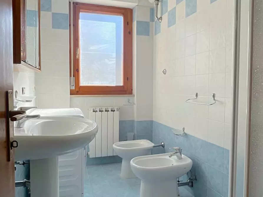 Immagine 65 di Appartamento in vendita  in Via Emilia 12 a Alba Adriatica