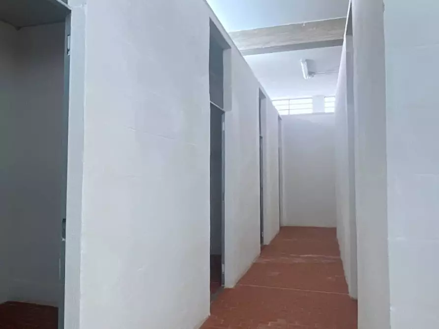 Immagine 34 di Appartamento in vendita  in Via Emilia 12 a Alba Adriatica