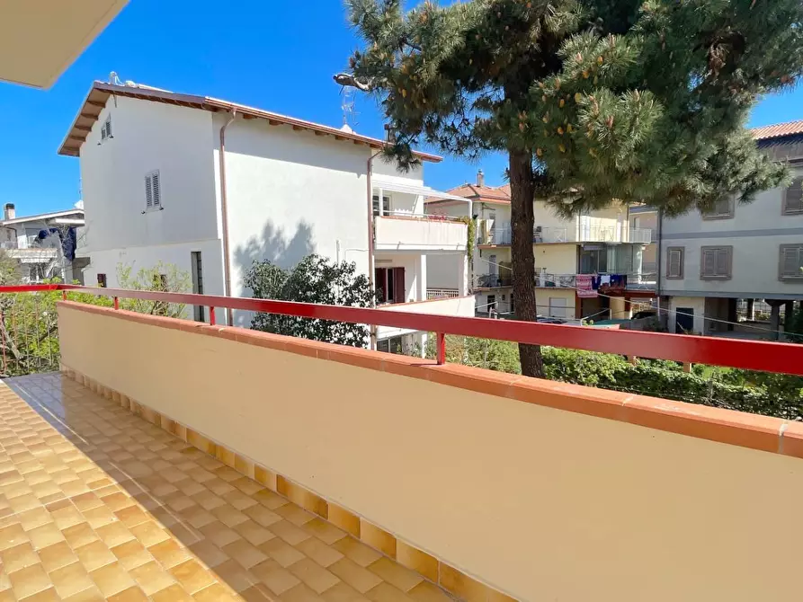 Immagine 11 di Appartamento in vendita  in Via Emilia 12 a Alba Adriatica