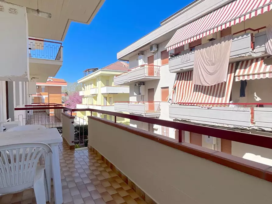 Immagine 13 di Appartamento in vendita  in Via Emilia 12 a Alba Adriatica