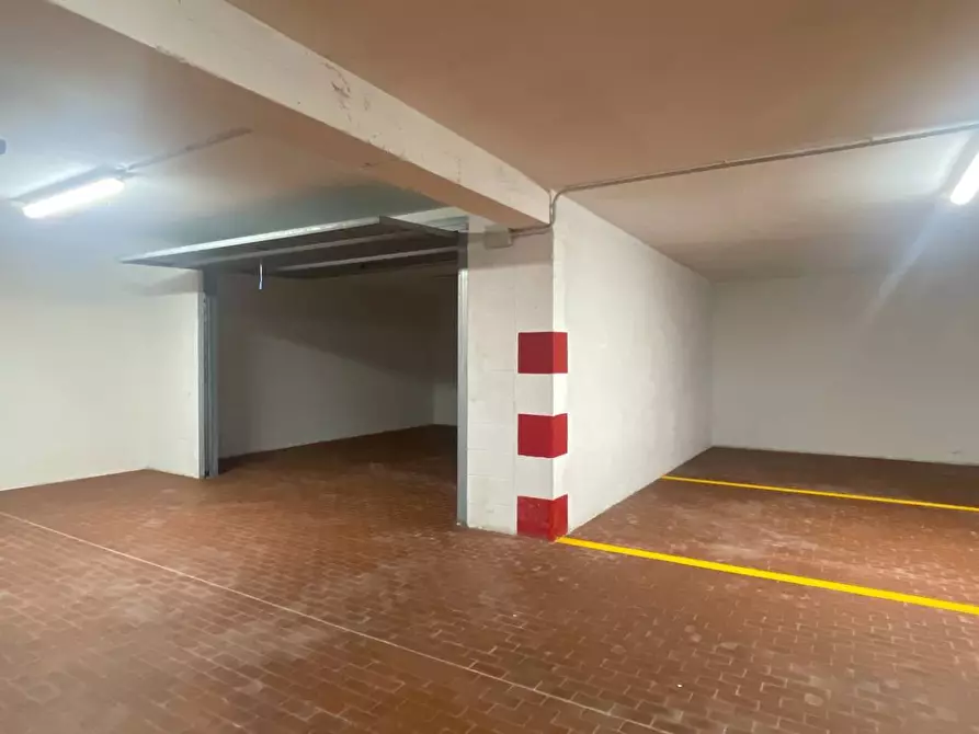 Immagine 25 di Appartamento in vendita  in Via Emilia 12 a Alba Adriatica