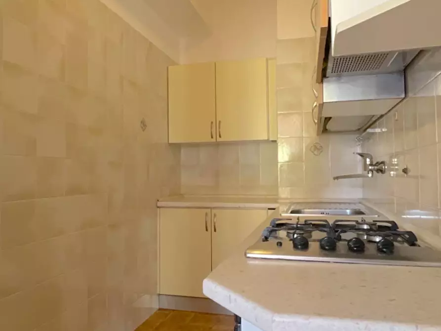 Immagine 56 di Appartamento in vendita  in Via Emilia 12 a Alba Adriatica