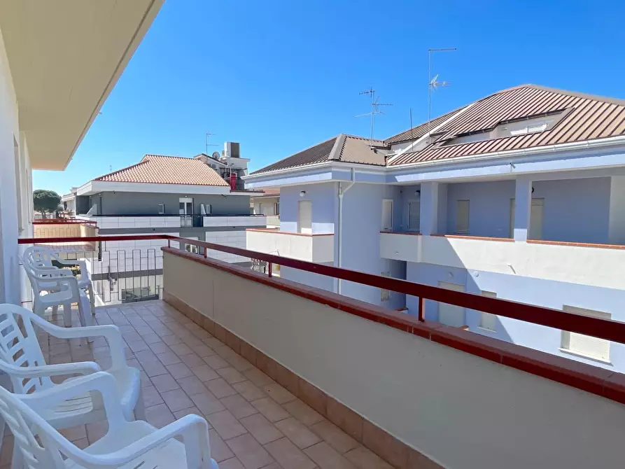 Immagine 14 di Appartamento in vendita  in Via Emilia 12 a Alba Adriatica