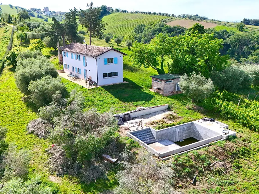 Immagine 8 di Rustico / casale in vendita  in Via Belsito 2 a Castorano