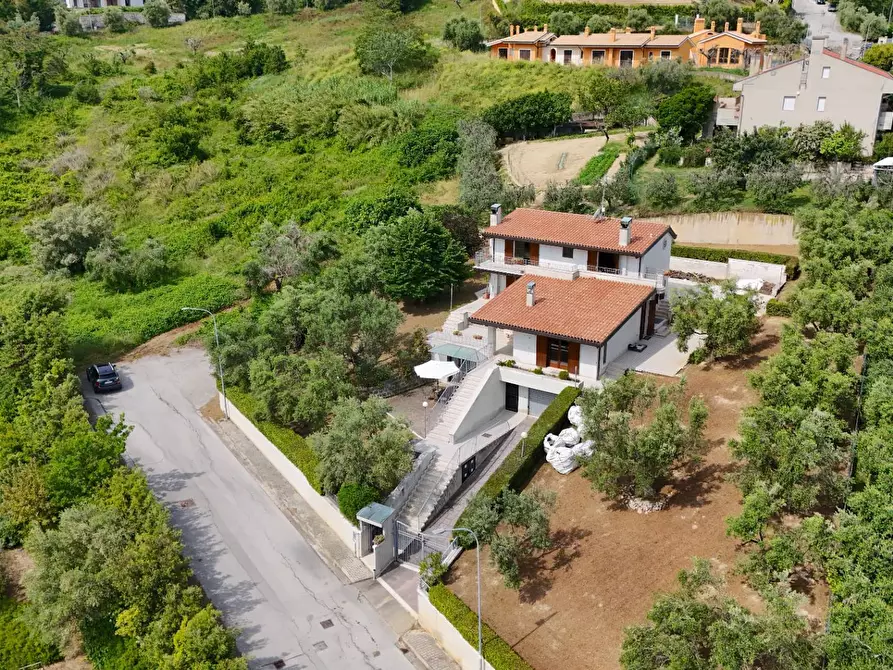 Immagine 48 di Villa in vendita  in Via Dei Tigli 6 a San Benedetto Del Tronto