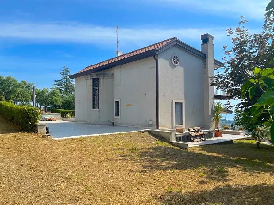 Immagine 6 di Villa in vendita  in Via Dei Tigli 6 a San Benedetto Del Tronto