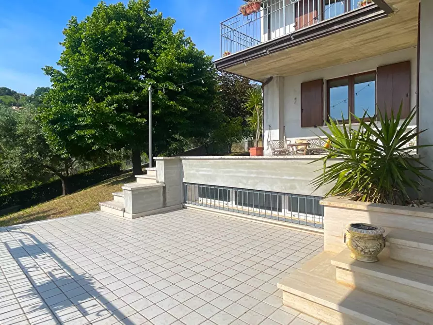 Immagine 19 di Villa in vendita  in Via Dei Tigli 6 a San Benedetto Del Tronto