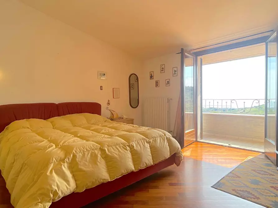 Immagine 23 di Villa in vendita  in Via Dei Tigli 6 a San Benedetto Del Tronto