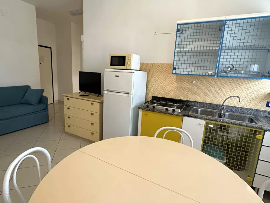 Immagine 5 di Appartamento in vendita  in via Cherubini 9 a San Benedetto Del Tronto