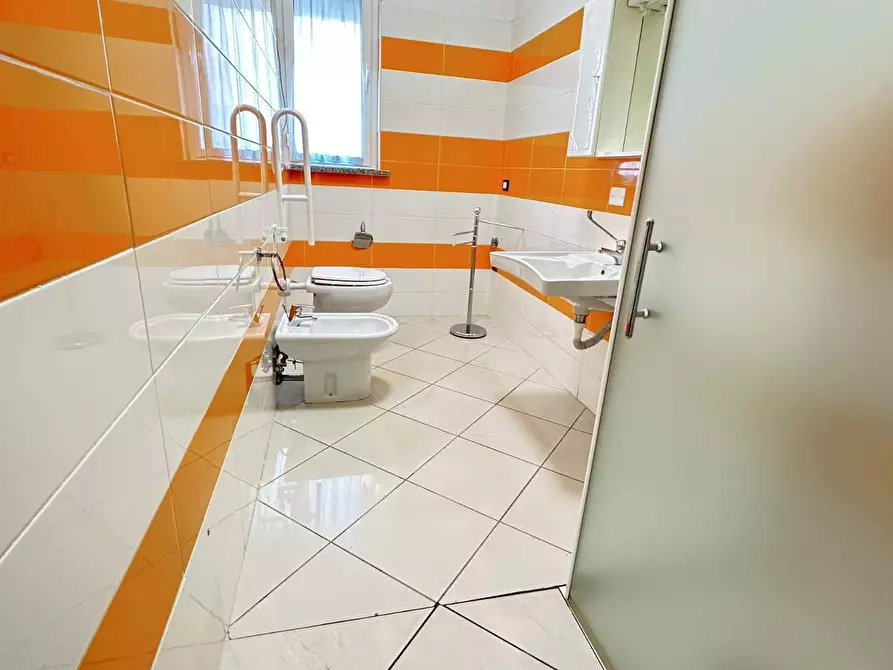 Immagine 8 di Appartamento in vendita  in via Cherubini 9 a San Benedetto Del Tronto