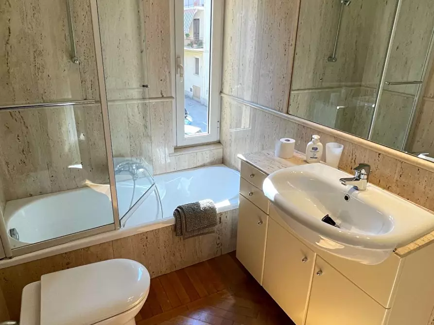 Immagine 29 di Appartamento in vendita  in Vicolo Piemonte 3 a San Benedetto Del Tronto