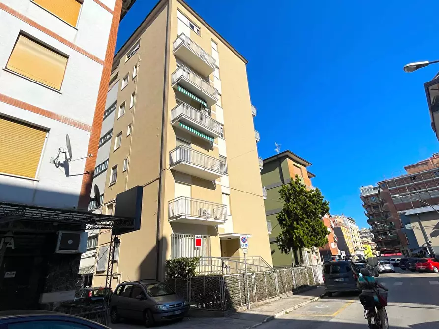 Immagine 5 di Appartamento in vendita  in Vicolo Piemonte 3 a San Benedetto Del Tronto