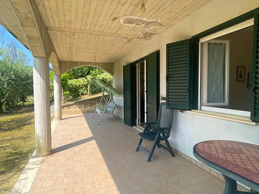 Immagine 15 di Villa in vendita  in Via della Repubblica 20 a Rotella