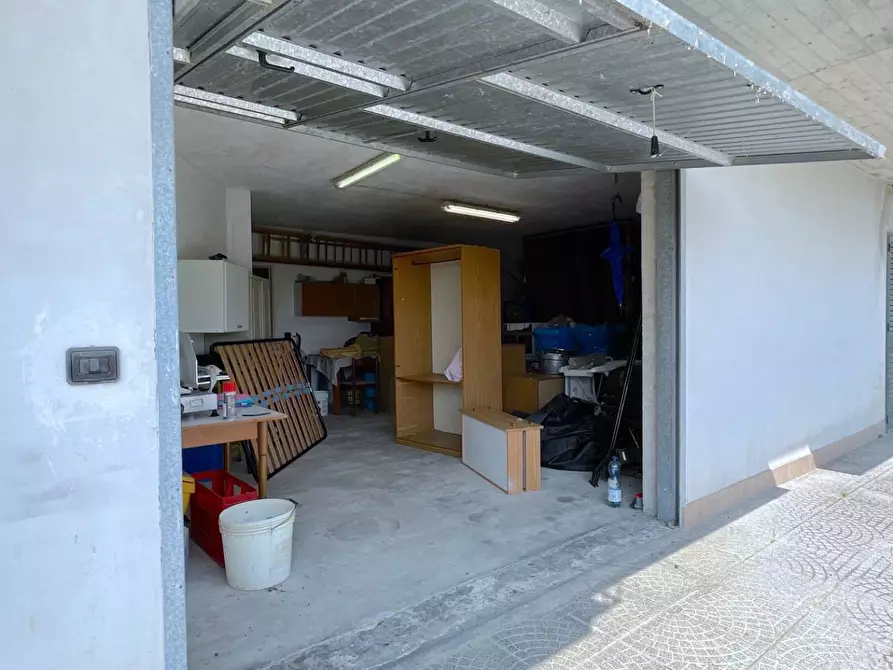 Immagine 18 di Villa in vendita  in Via della Repubblica 20 a Rotella