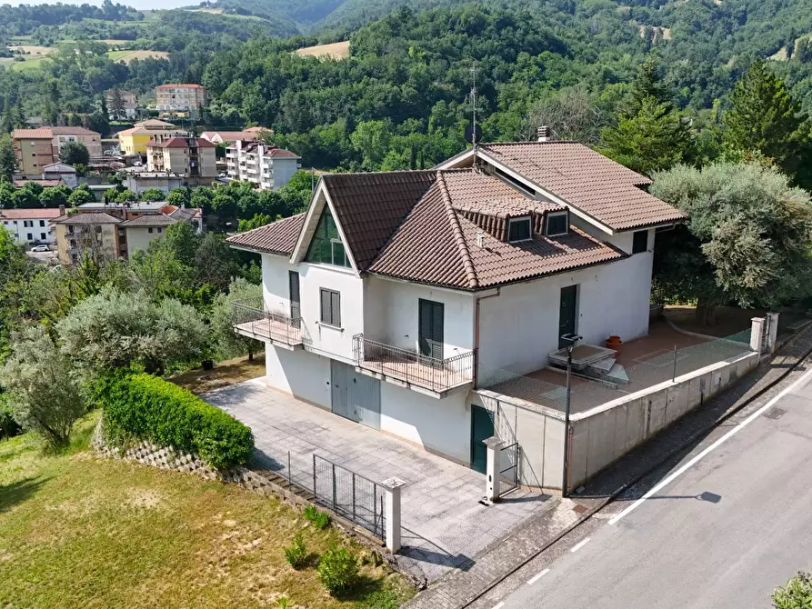 Immagine 2 di Villa in vendita  in Via della Repubblica 20 a Rotella