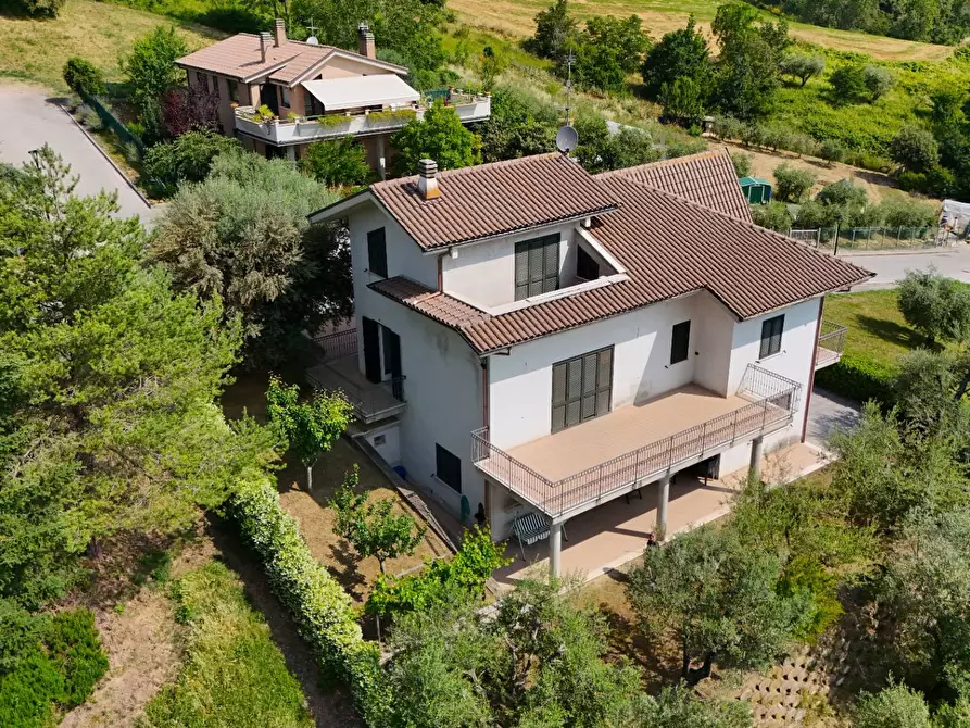 Immagine 41 di Villa in vendita  in Via della Repubblica 20 a Rotella