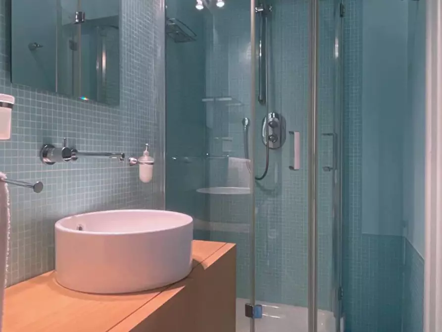 Immagine 17 di Appartamento in vendita  in Via Clara Maffei 97 a San Benedetto Del Tronto